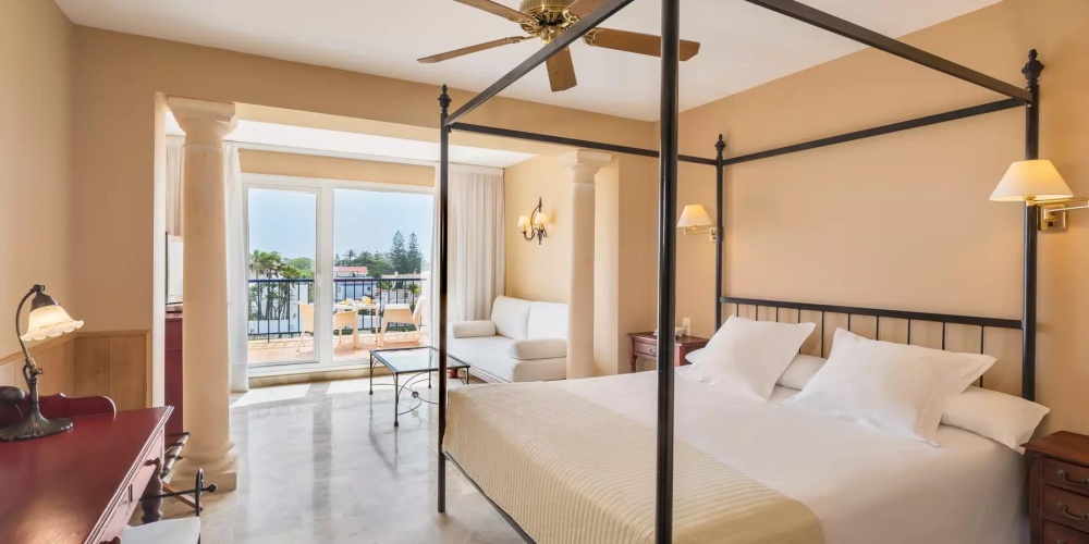 Superior Double room with sea view