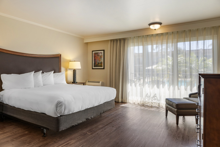 Best Western Plus Royal Oak Hotel photo 11