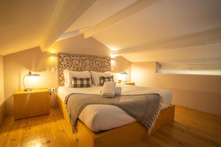 Duplex Apartment with balcony and with city view
