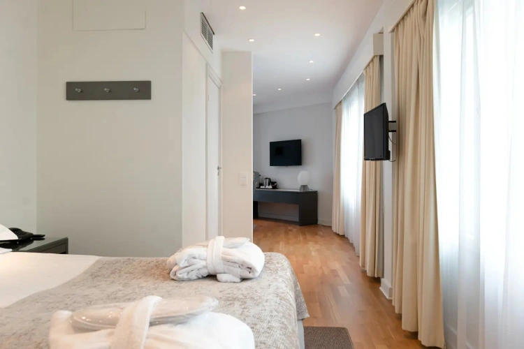 Double Suite
