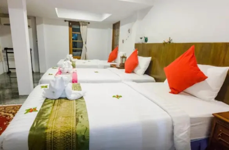 Superior Triple room