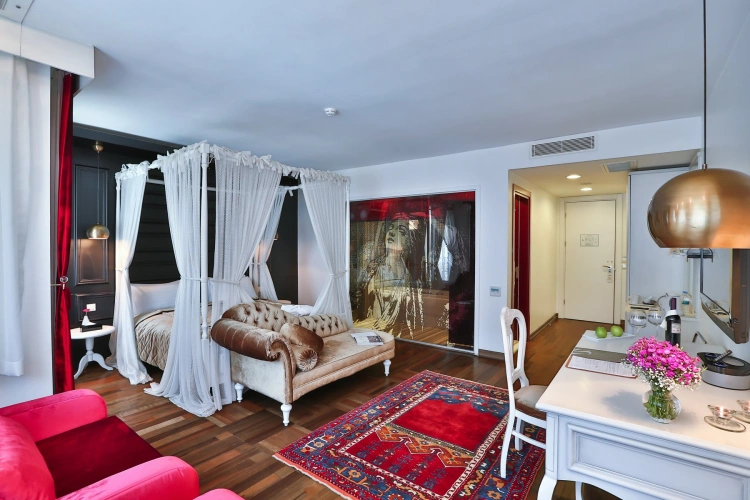 Double Suite