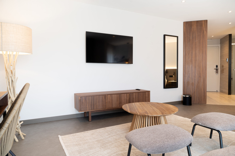 Double Suite