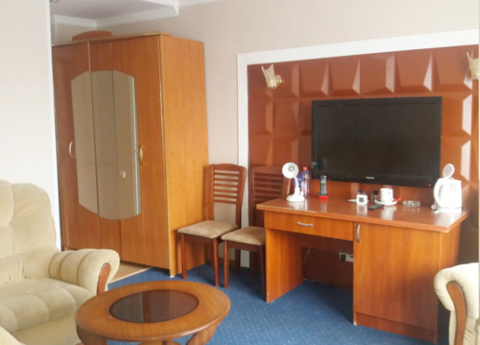 Double Suite