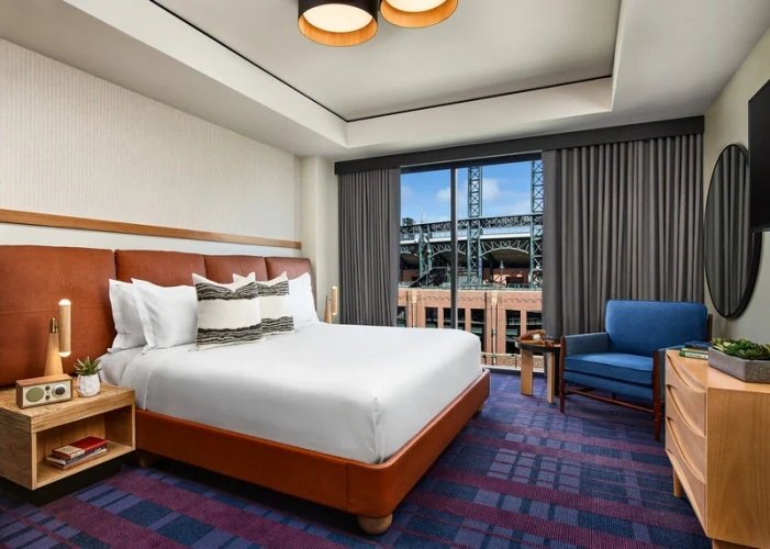 Legend Corner Double Suite