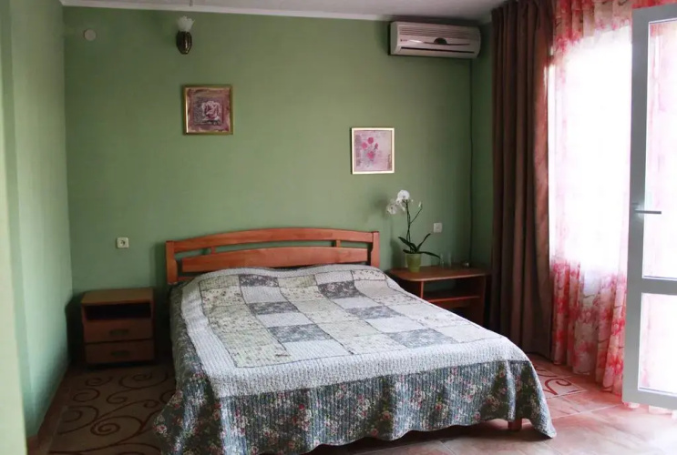 Nocturne MiniHotel