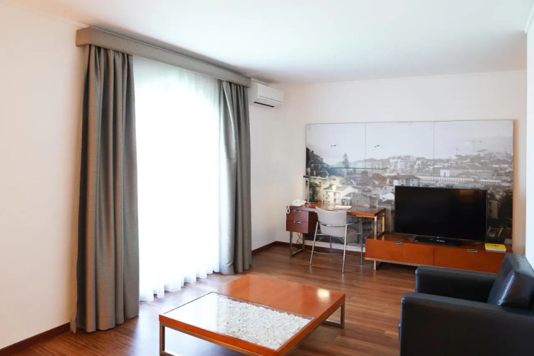 Legendary Lisboa Suites photo 18