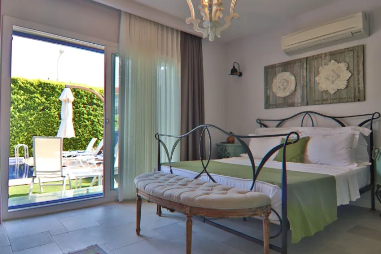 Zumrut Deluxe Double room