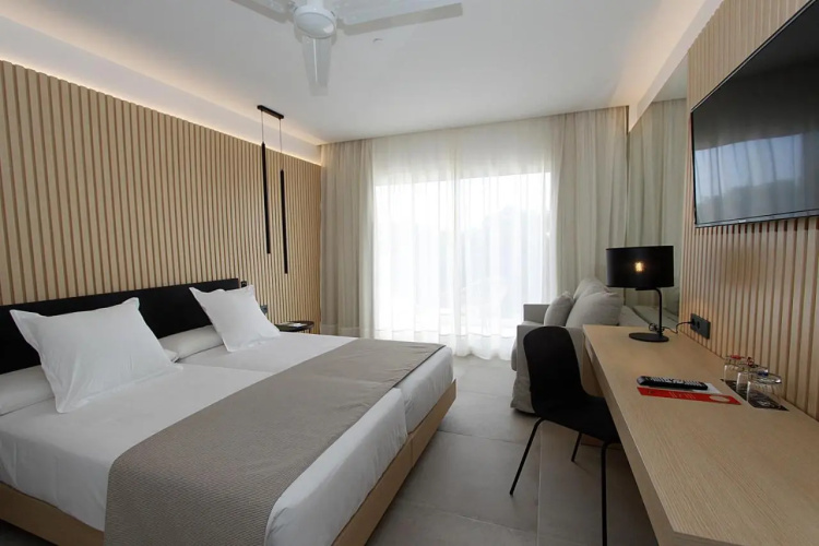 Hotel BG Caballero photo 7