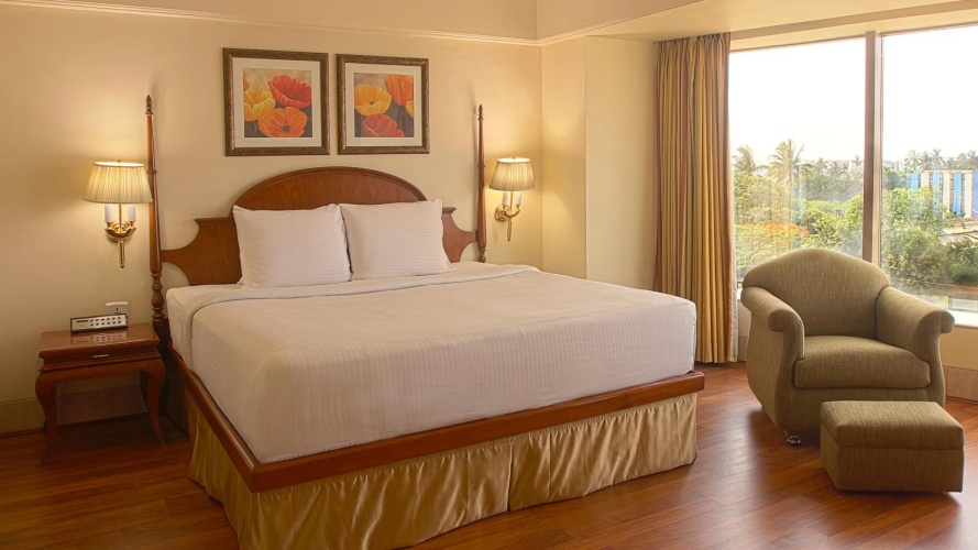 Premium Double room with partial sea view