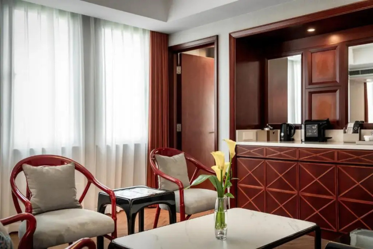 Shanghai Park Hotel