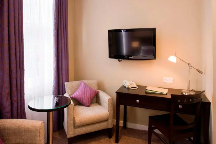 Berjaya Eden Park London Hotel photo 8