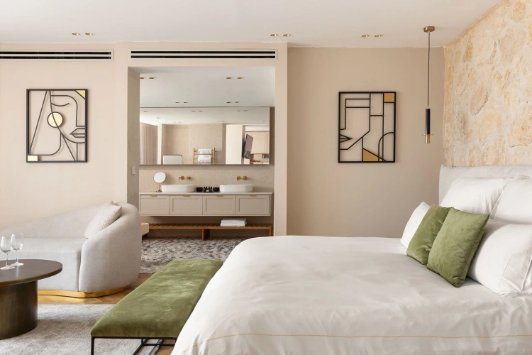 Exclusive Rooftop with Sauna, Hot Tub & Plunge Pool Double Suite Mountain View