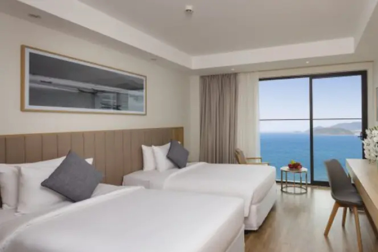 Triple Family Suite with ocean view
