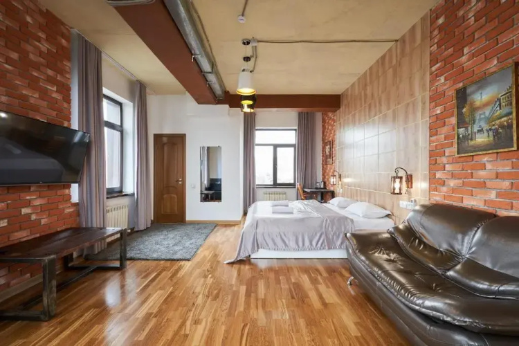 7 days hotel
