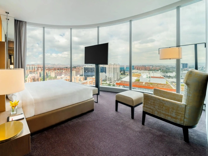 Corner Double Suite