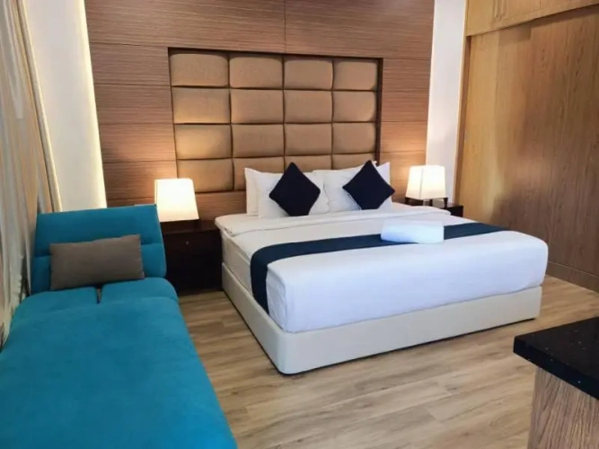 Double Suite