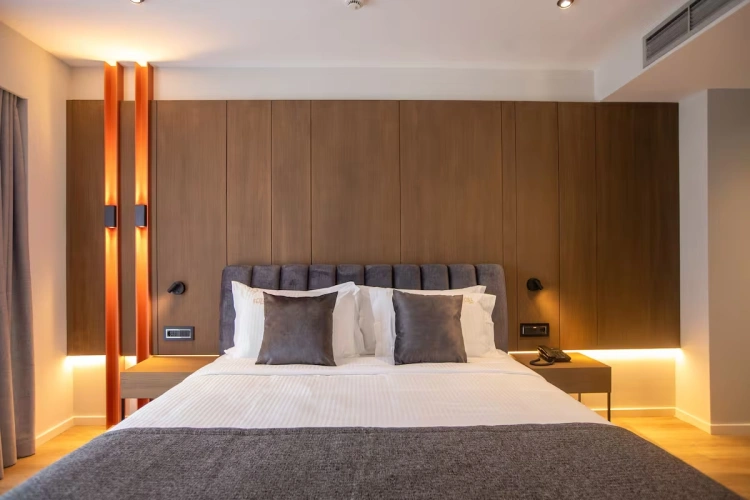 With Bathtub Double Suite