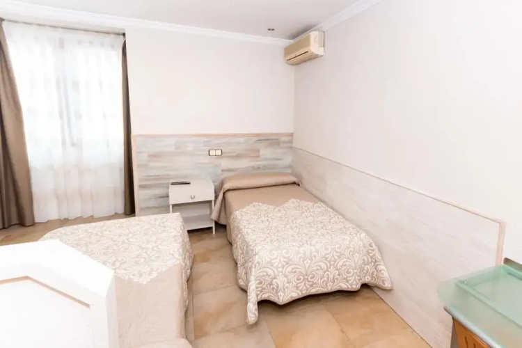 Hostal Viky