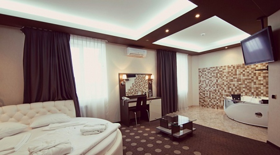 Jacuzzi Double Suite