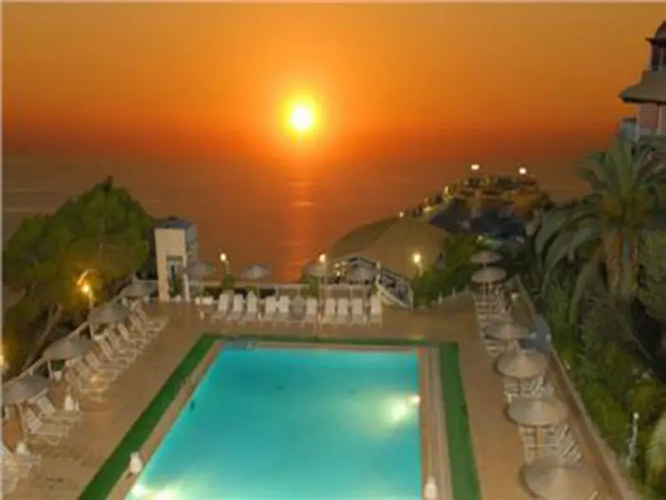 Yaliskari Palace