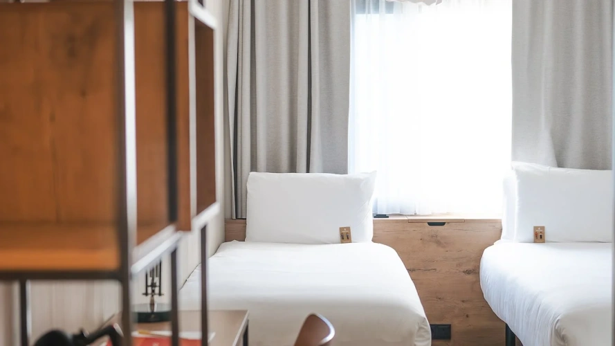 Good Twin room