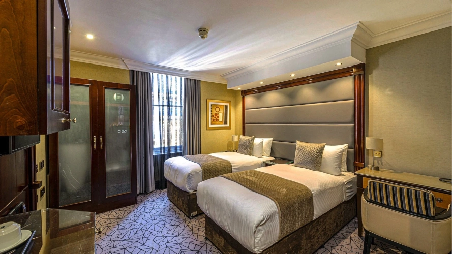 Club Twin room
