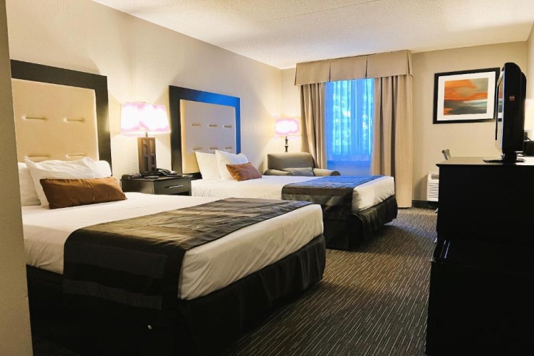 Quadruple room