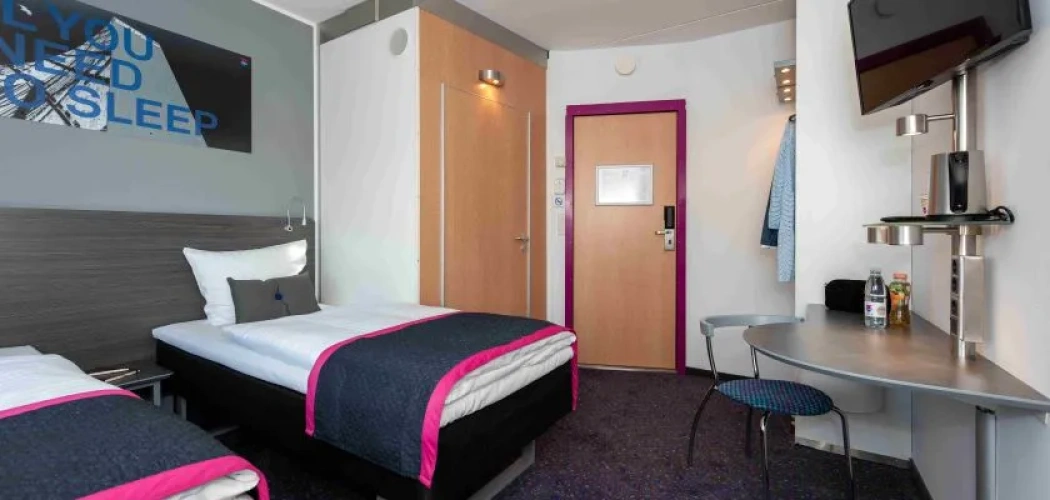 Captain Double room