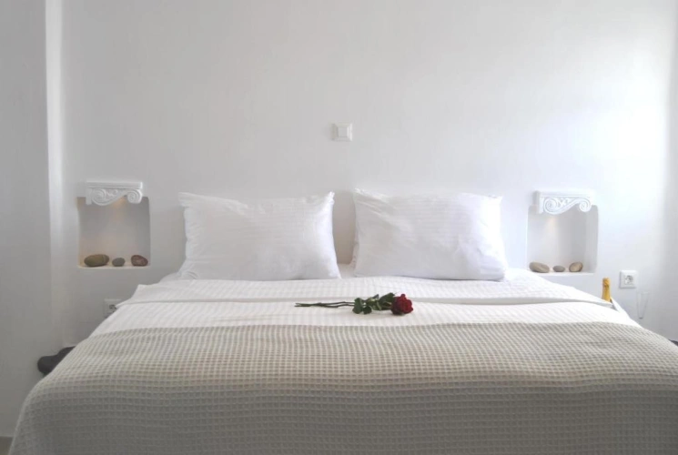 Cave Pool Double Suite