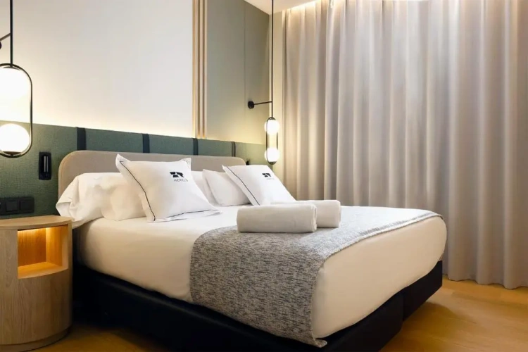 Quadruple Suite