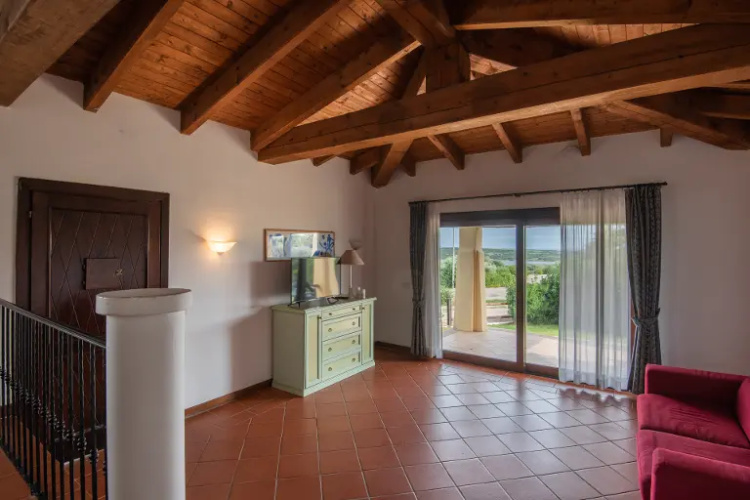 Pool Access Villa