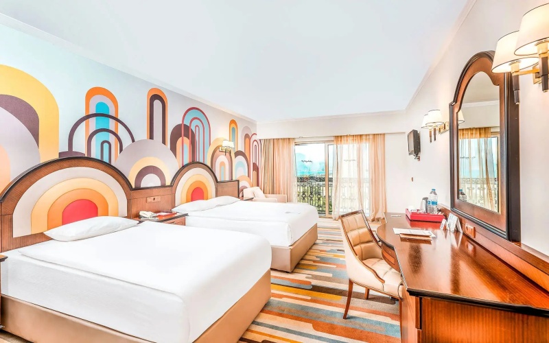 Corner Superior Triple room