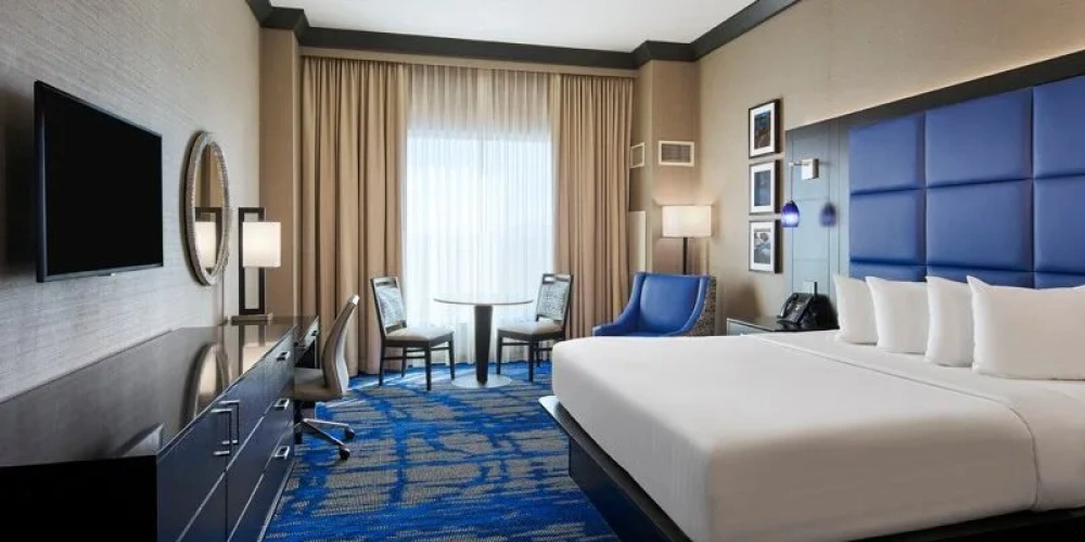 Ak-Chin High Rise Deluxe Double room