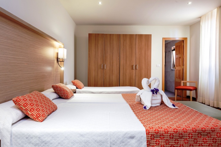 Superior Twin room