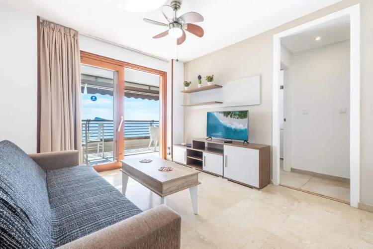 Las Arenas 1-C Apartments