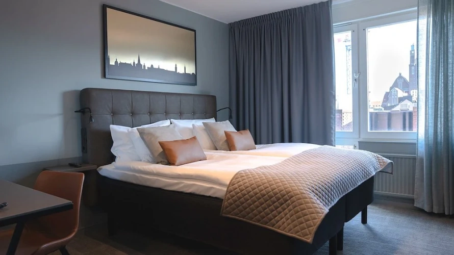 Double Suite