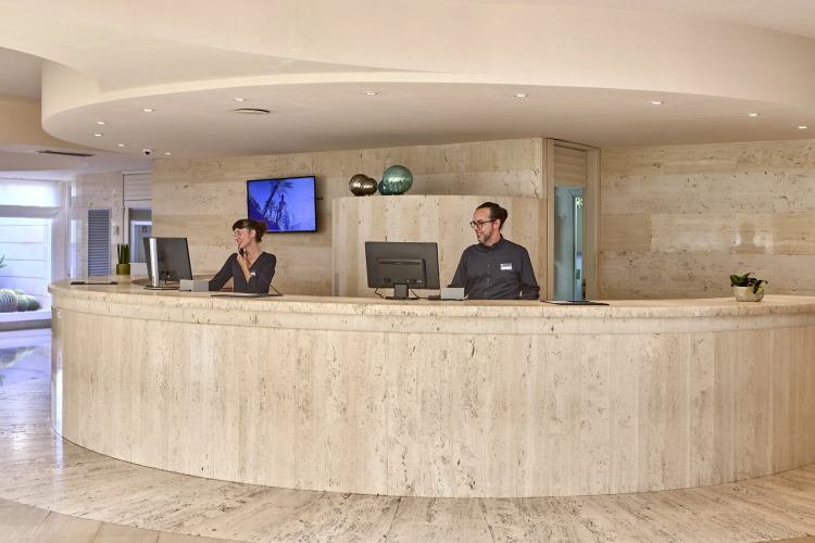 Viva Palma Nova Aparthotel