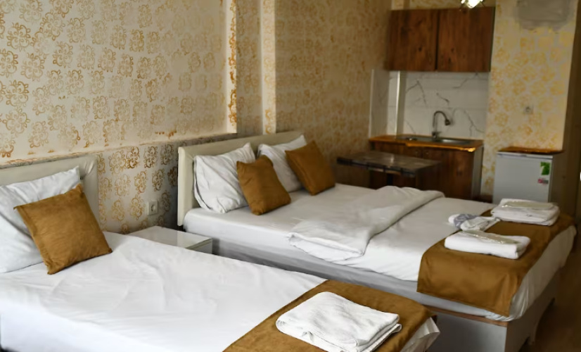 Classic Quadruple room