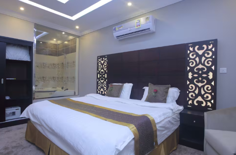 Room and a Hall Open Jacuzzi Bath Double room