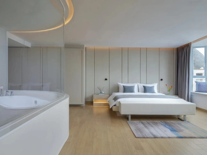 The MacDonnell Double Suite