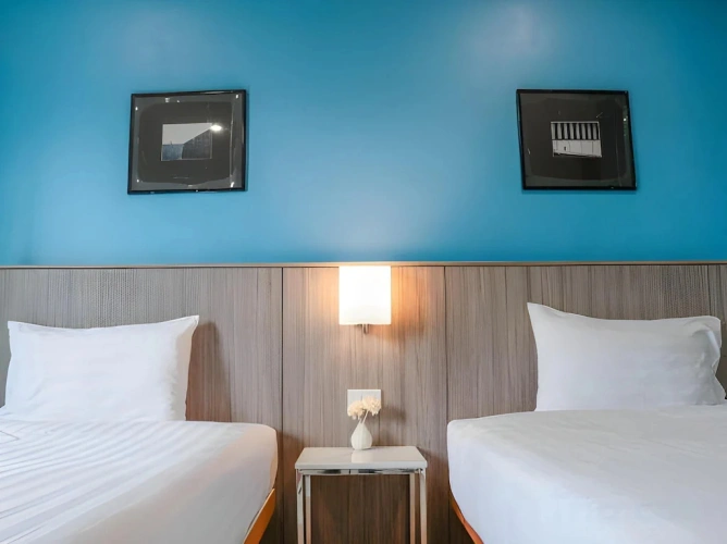 Deluxe Twin room with balcony