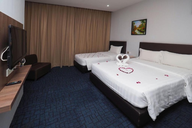 Premier Deluxe Triple room