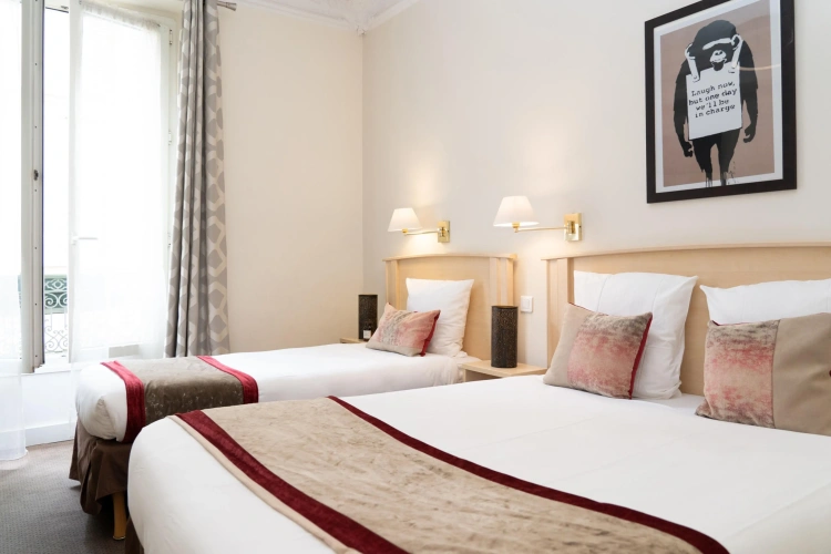 Triple room