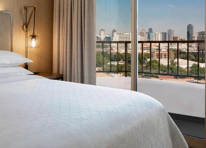 1 Bedroom High Floor Double Suite with balcony