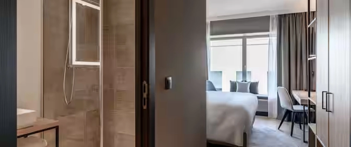 Standard Double High Floor room