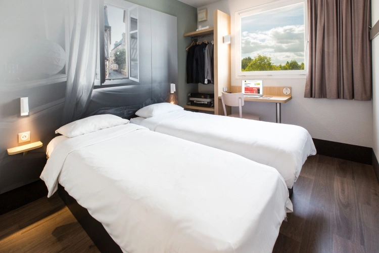 Twin room