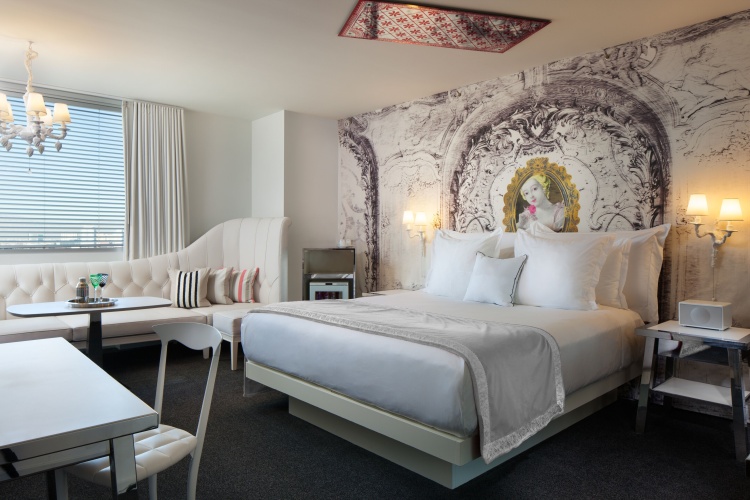 Alexandria Deluxe Double room