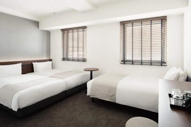 Universal Twin room