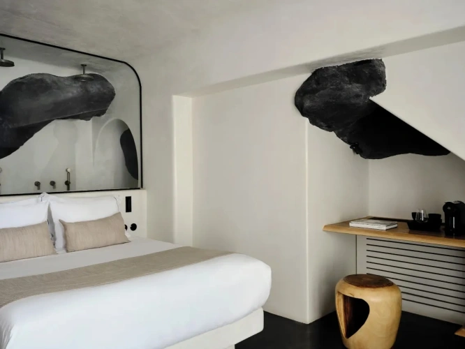 Premium Cave Double room with Caldera View and Outdoor Hot Tub